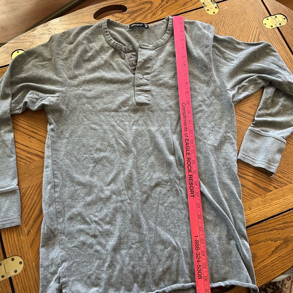 Gray Long-Sleeve Henley Shirt - Picture 10 of 13